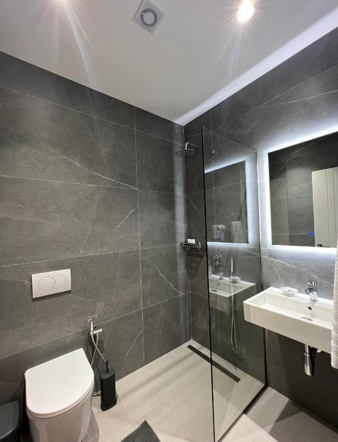 Astoria Rooms Sarandë Eksteriør billede