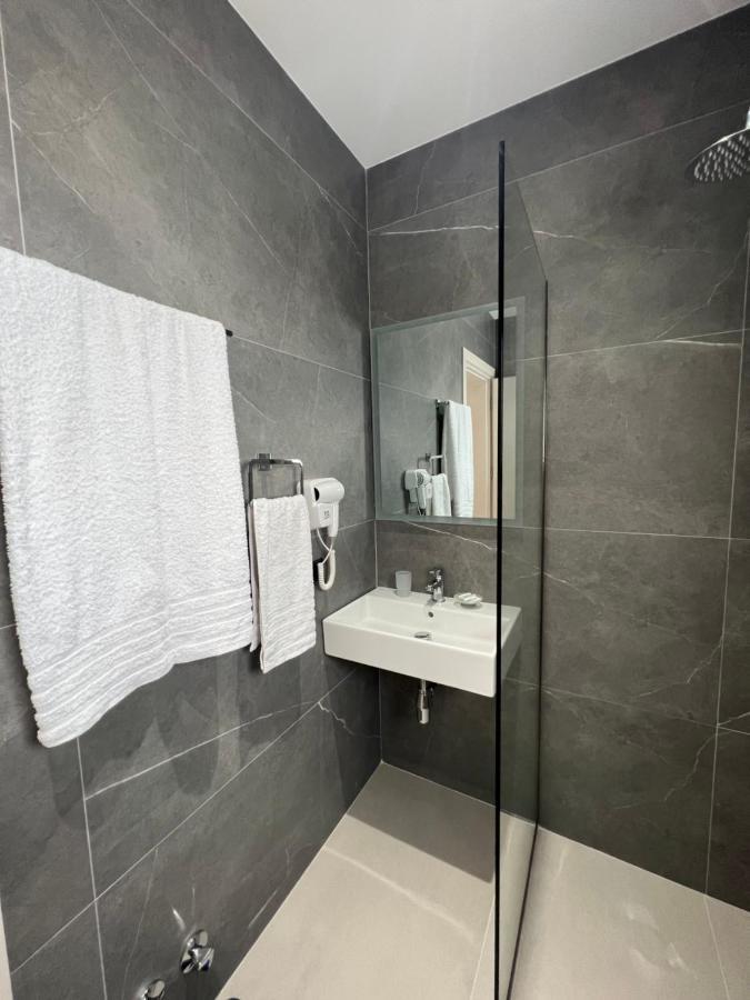 Astoria Rooms Sarandë Eksteriør billede